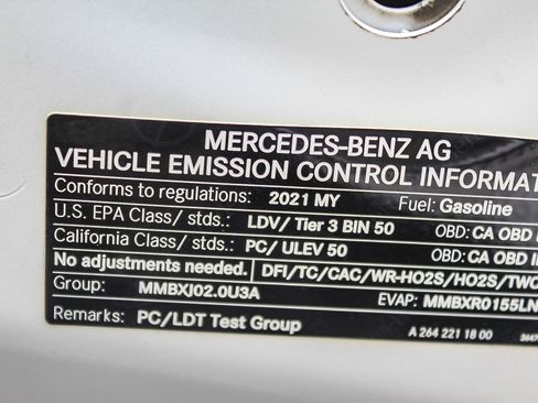Used 2021 Mercedes-Benz C 300 Sedan image 27