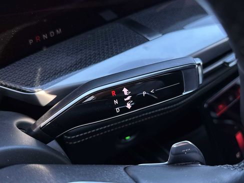 Used 2025 Cadillac Escalade V image 24