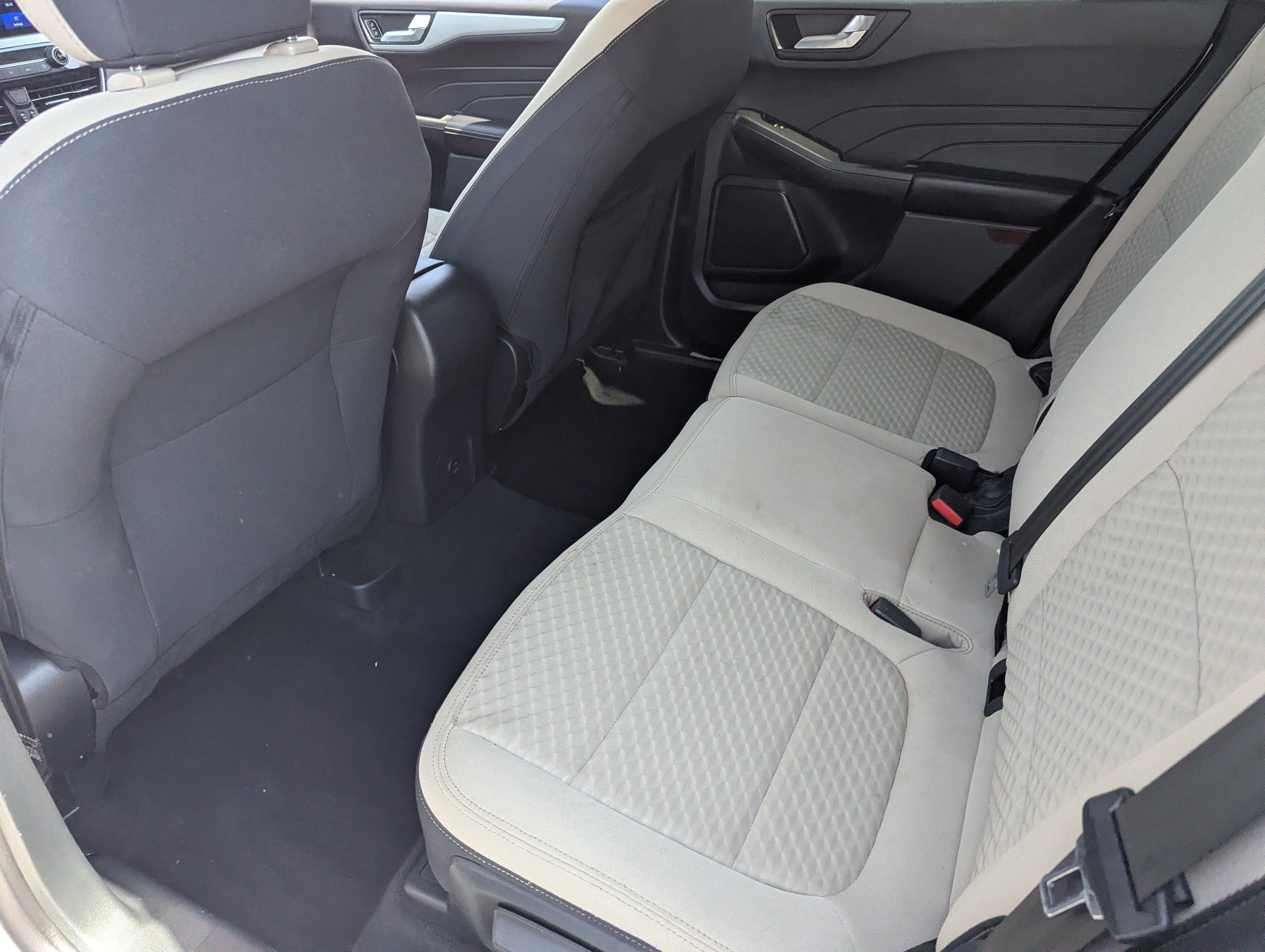 Used 2021 Ford Escape SE AWD/4WD image 16