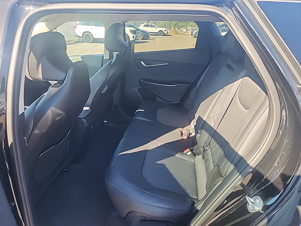Used 2024 Kia EV6 Light RWD image 19