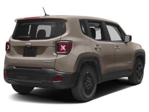 Used 2018 Jeep Renegade Latitude FWD image 5