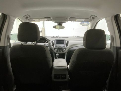 Used 2023 Chevrolet Equinox LT FWD image 23