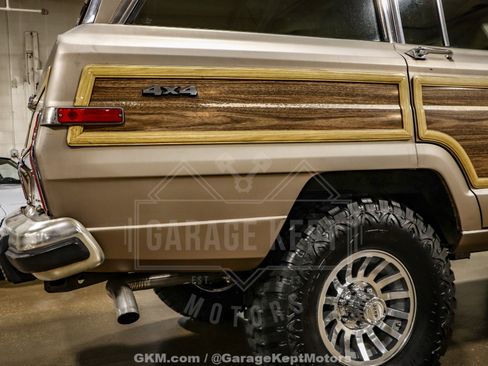 Used 1988 Jeep Grand Wagoneer AWD/4WD image 49