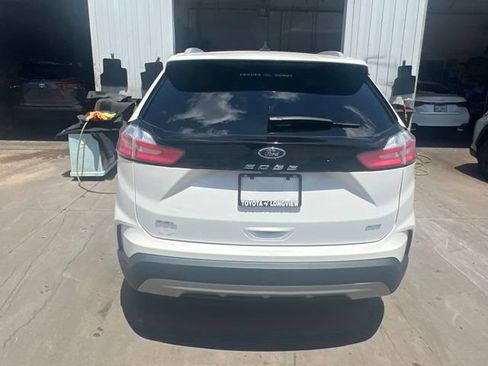 Used 2022 Ford Edge SEL w/ Convenience Package AWD/4WD image 9