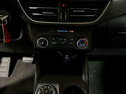 Used 2022 Ford Escape S AWD/4WD image 21