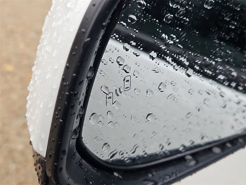 New 2025 Toyota Tacoma TRD Sport image 6