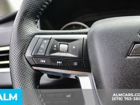 Used 2025 Mitsubishi Outlander SE FWD image 28