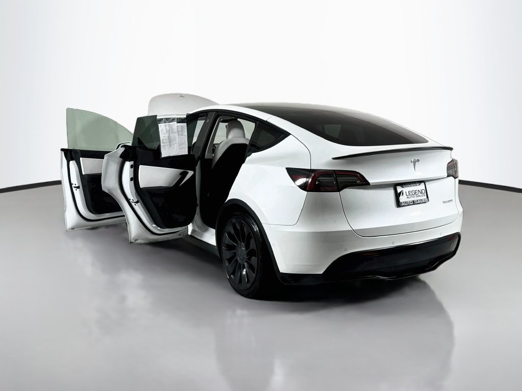 Used 2022 Tesla Model Y Performance AWD/4WD image 30