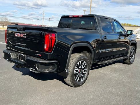 Used 2025 GMC Sierra 1500 AT4 w/ AT4 Premium Package image 11
