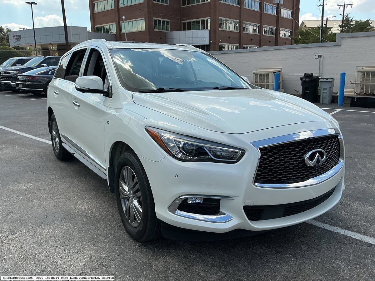 Used 2020 INFINITI QX60 Luxe w/ Essential Package FWD image 4