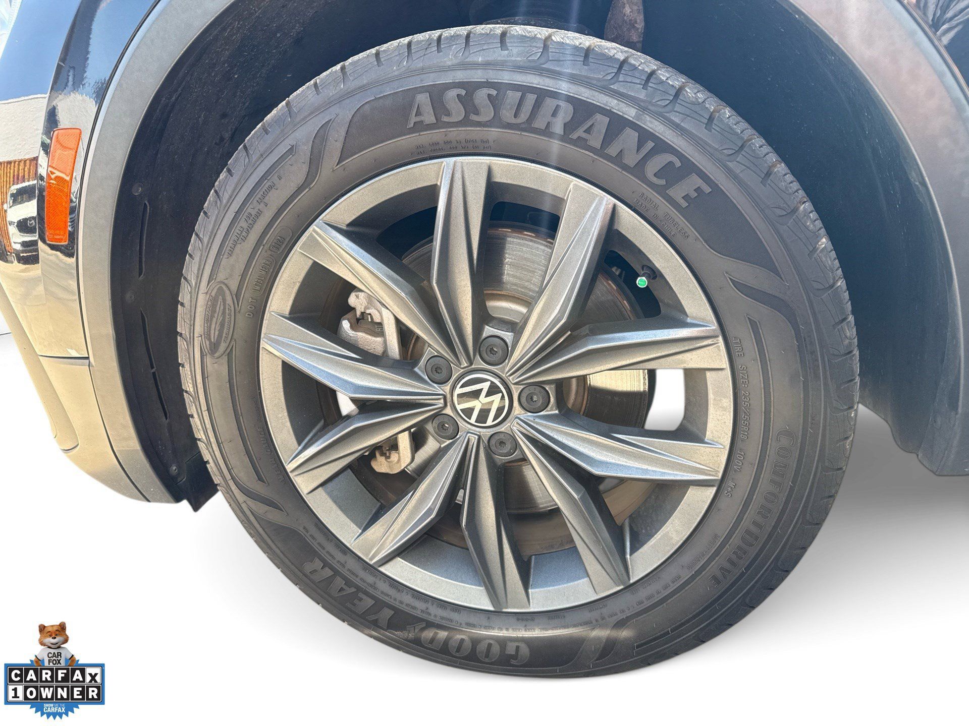 Used 2022 Volkswagen Tiguan SE FWD image 19