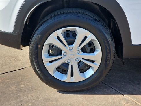 New 2026 Chevrolet Trax LS w/ Driver Confidence Package FWD image 37