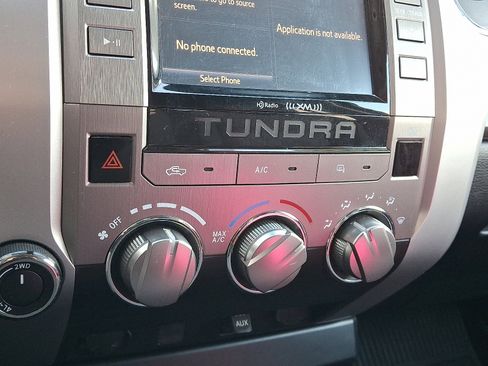 Used 2019 Toyota Tundra SR5 image 17