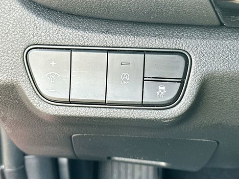 Certified 2024 Kia Seltos S FWD image 10