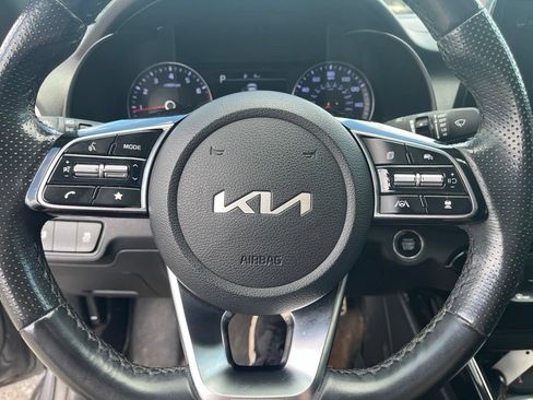 Used 2022 Kia Forte GT-Line w/ GT-Line Technology Package FWD image 10
