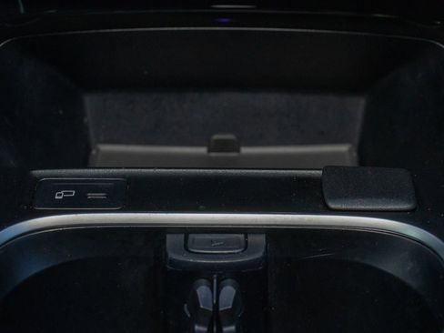 Used 2023 Mercedes-Benz CLA 250 image 23