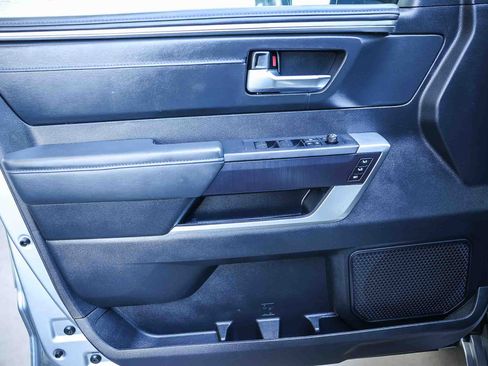 Used 2023 Toyota Tundra Platinum w/ Advanced Package image 27