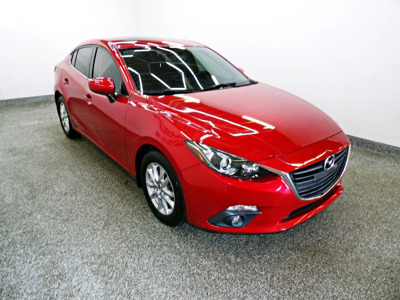 Used 2016 MAZDA MAZDA3 i Grand Touring FWD image 3
