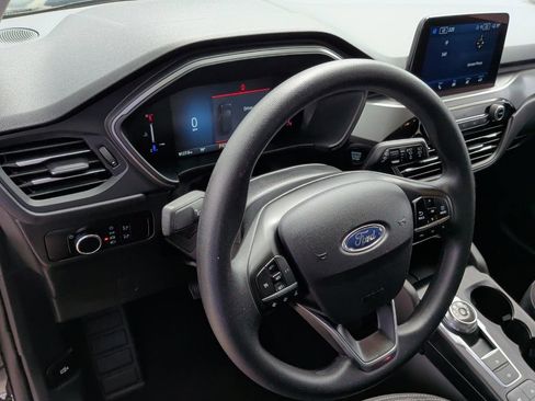Used 2025 Ford Escape Active FWD image 16