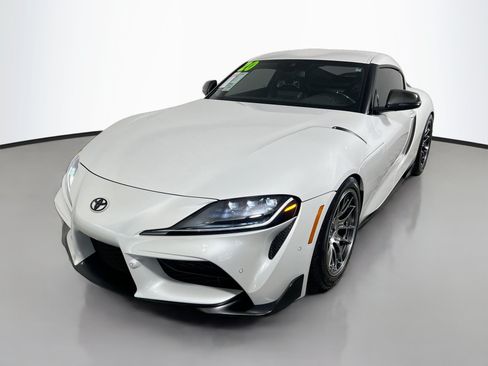 Used 2020 Toyota Supra Premium w/ Driver Assist Package RWD image 10