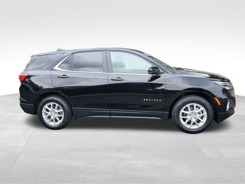 Certified 2024 Chevrolet Equinox LT w/ LPO, Floor Liner Package image 6