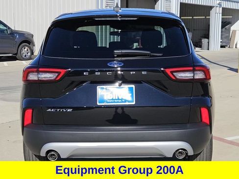 New 2026 Ford Escape Active FWD image 8