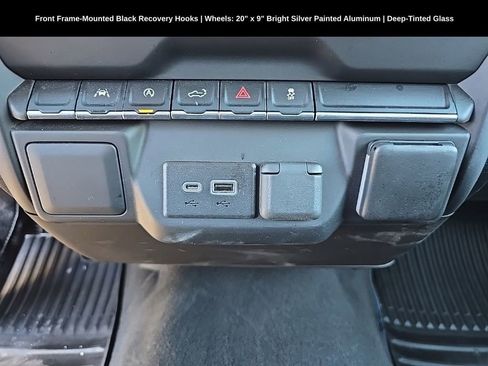 Used 2023 Chevrolet Silverado 1500 Custom image 17