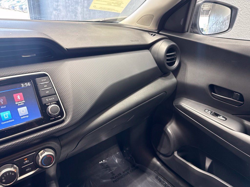 Used 2025 Nissan Kicks Play S FWD image 24