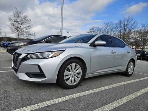 Used 2023 Nissan Sentra S image 3