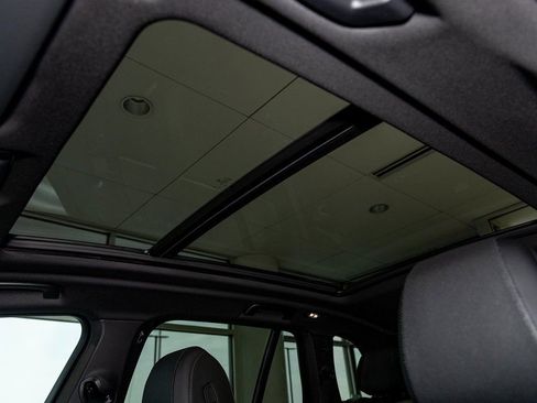 New 2026 BMW X5 xDrive50e w/ Premium Package image 21