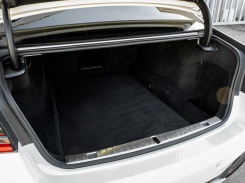 Used 2022 BMW 750i xDrive 750i xDrive w/ Executive Package image 56