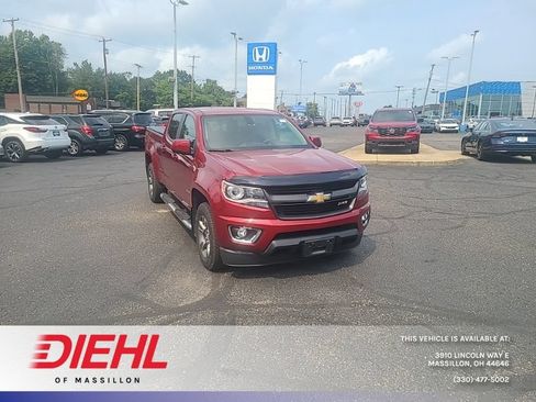 Used 2017 Chevrolet Colorado Z71 AWD/4WD image 1