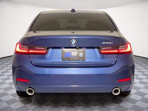 Certified 2024 BMW 330i Sedan w/ Convenience Package RWD image 11