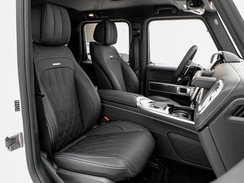 Used 2026 Mercedes-Benz G 63 AMG 4MATIC image 31