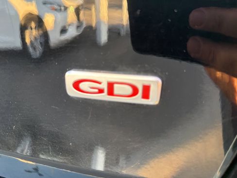 Used 2019 Kia Sorento L image 6