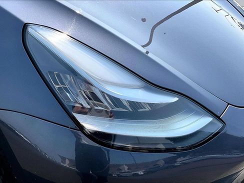 Used 2020 Tesla Model 3 Performance AWD/4WD image 29