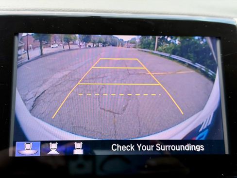 Used 2016 Honda Pilot EX-L image 18