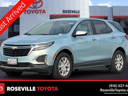 Used 2022 Chevrolet Equinox LT FWD image 1