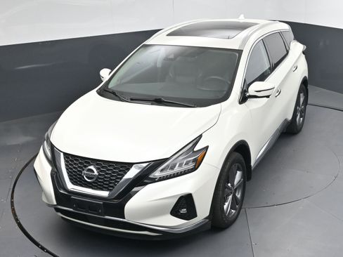 Used 2020 Nissan Murano Platinum w/ Cargo Package image 31