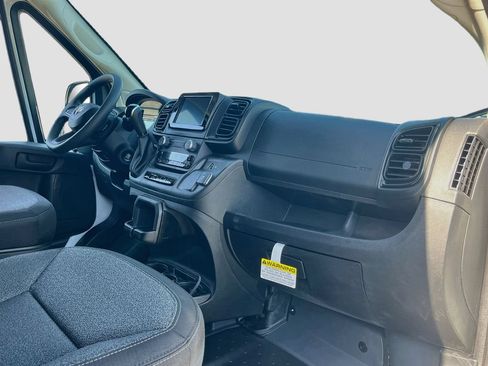 New 2026 RAM ProMaster 3500 w/ Convenience Group FWD image 25