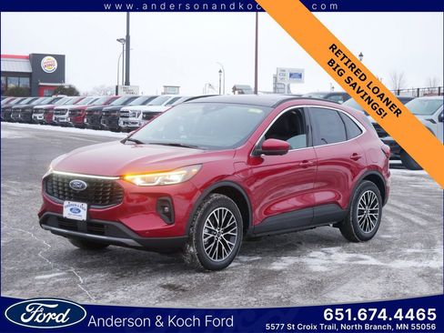 Used 2025 Ford Escape SE w/ PHEV Premium Package image 1