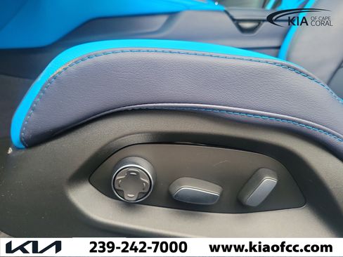 Used 2024 Chevrolet Corvette Z06 w/ Stealth Interior Trim Package RWD image 13