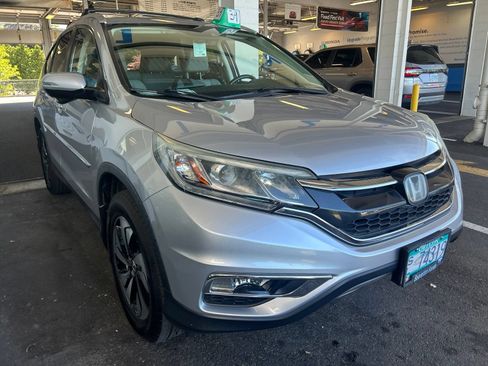 Used 2015 Honda CR-V Touring image 3