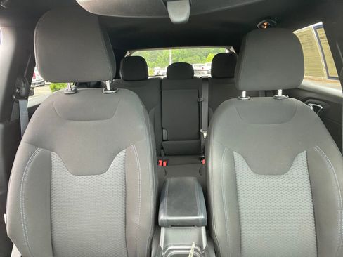Used 2025 Jeep Compass Sport AWD/4WD image 30