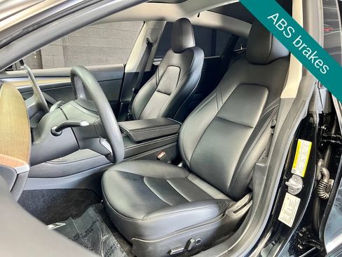 Used 2023 Tesla Model 3 Standard Range RWD image 7