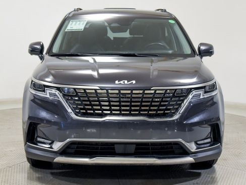 Used 2024 Kia Carnival SX Prestige image 10