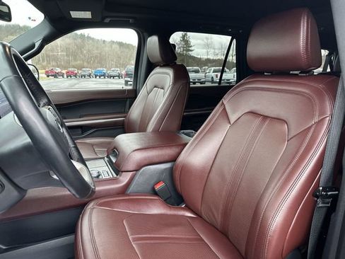 Used 2024 Ford Expedition Max Limited image 15