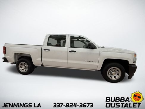 Used 2018 Chevrolet Silverado 1500 W/T w/ Trailering Package image 7