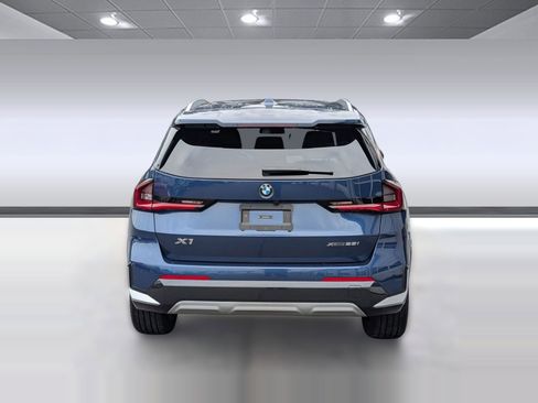 Certified 2025 BMW X1 xDrive28i image 10