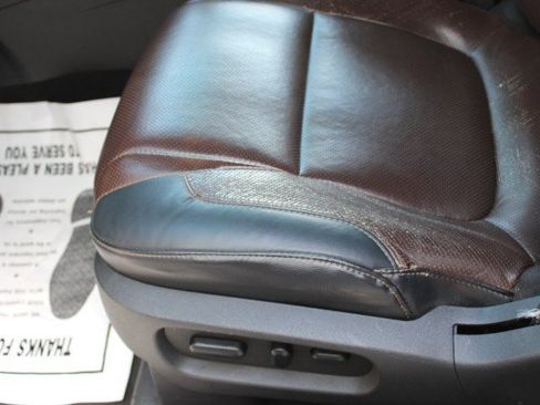 Used 2012 Ford Explorer Limited FWD image 26